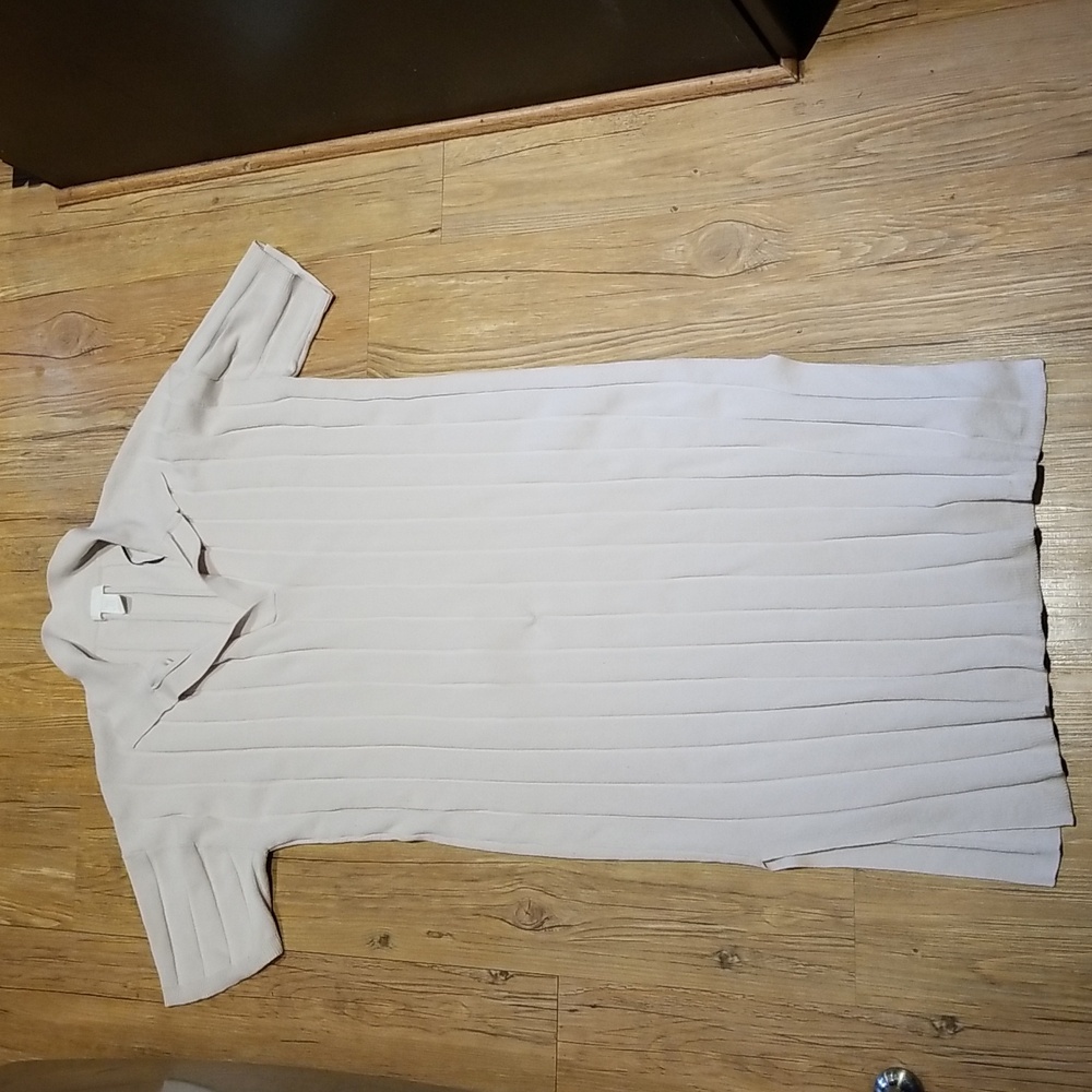 H&M collared short sleeve dress sz M cream colored